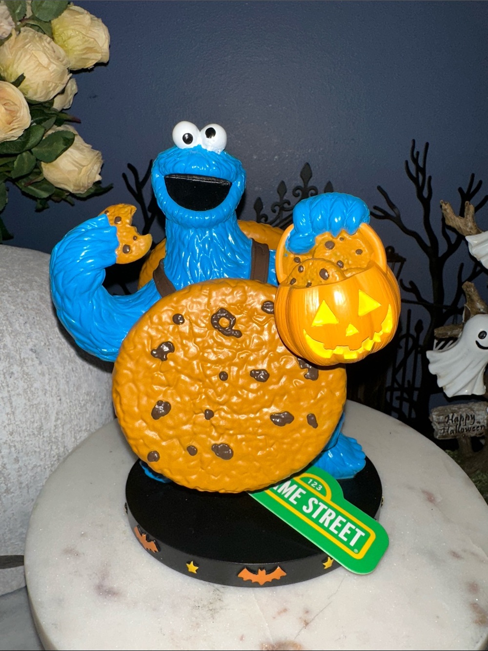 Cookie Monster Halloween Figurine with Pumpkin and Cookie